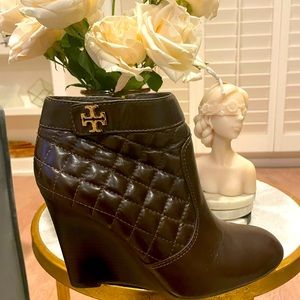 Tory Burch Boots